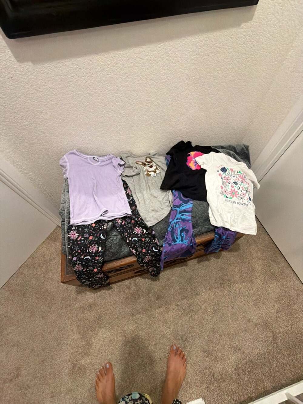 Girls 4-Piece Clothing Bundle with Graphic Tees and Leggings